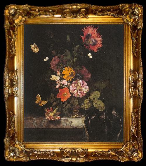 framed  Lachtropius, Nicolaes Flowers in a Gold Vase, ta009-2
